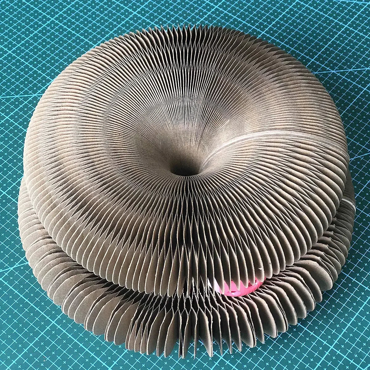 Factory Wholesale Cat Accessories Interactive Foldable Cat Toy Grinding Claw Corrugated Magic Organ Scratching Board with Bell