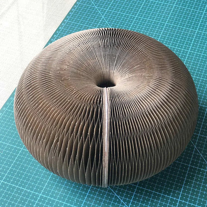 Factory Wholesale Cat Accessories Interactive Foldable Cat Toy Grinding Claw Corrugated Magic Organ Scratching Board with Bell